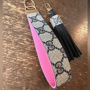 Handmade luxury wristlet key holder